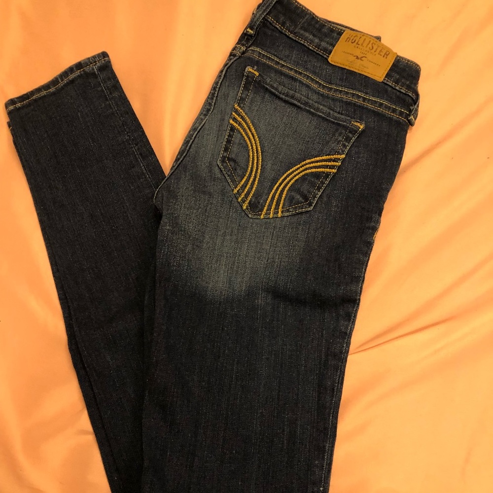 Hollister jeans